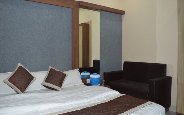 Hotel Dabi Palace