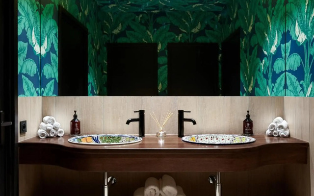 Hotel Verlaine