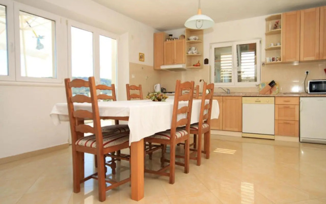 Apartment Lumbarda 4376a
