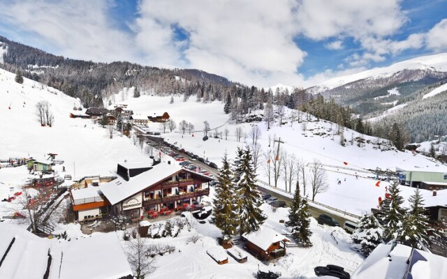 Ski- & Wanderhotel Berghof