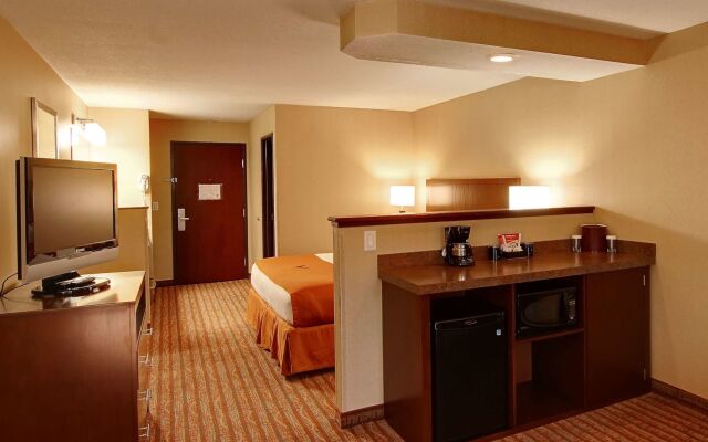 Phoenix Inn Suites - Albany