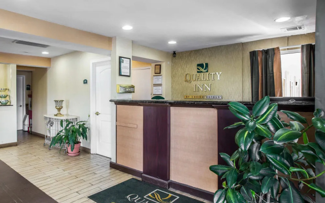 Quality Inn