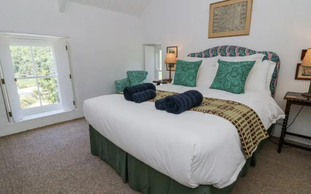 Dolwylan Cottage
