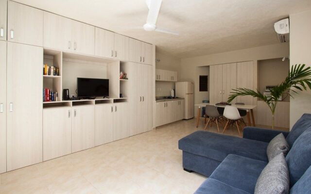 Coccinella 301B by PRP