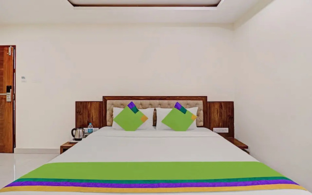 Treebo Krishnam Boutique