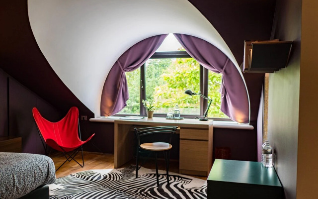 La Petite Bruyere De Renaix