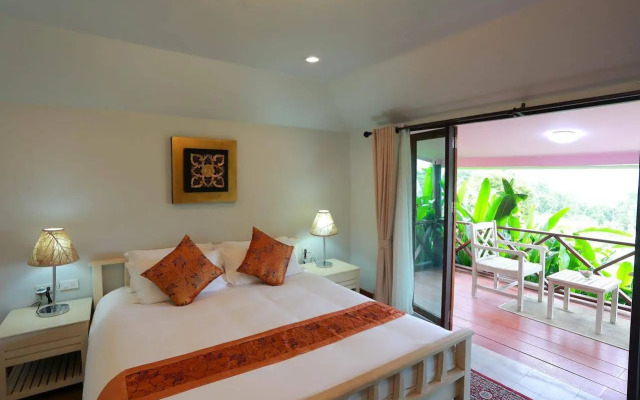 E-outfitting Pai Resort