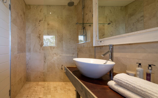 Plett Lagoon Villa