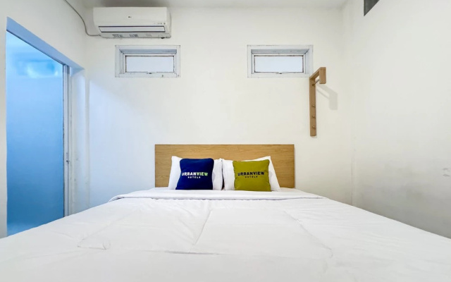 Urbanview Syariah Sentul City Bogor – Guest Rooms – Sukaraja