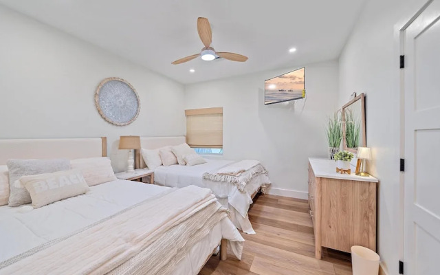 The Beach House 2 Bedroom Condo