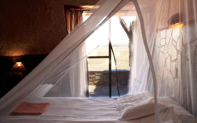 Rostock Ritz Desert Lodge