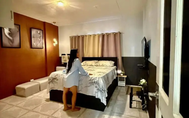 Axon Cozy Modern House #G Near The Walking Street
