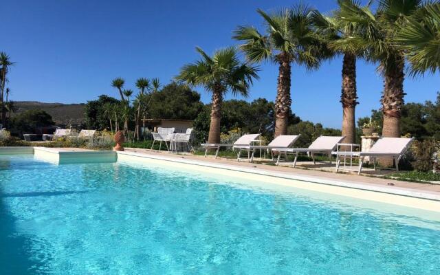 Dolcevita Egadi Eco Resort by KlabHouse