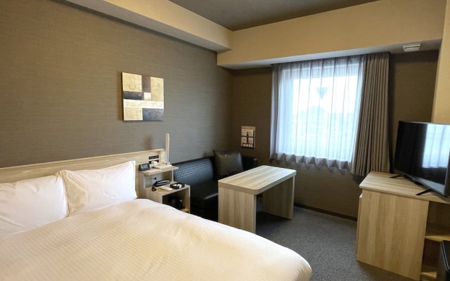 Hotel Route Inn Ohi Takahama