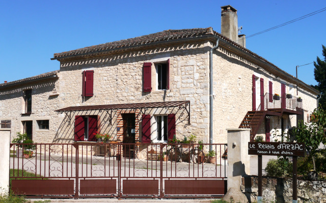 Le relais d'Arzac