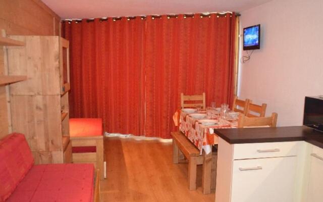 Appartement Les Menuires, 2 pièces, 5 personnes - FR-1-452-41