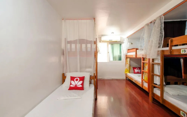 ZEN Hostel Polaris Makati