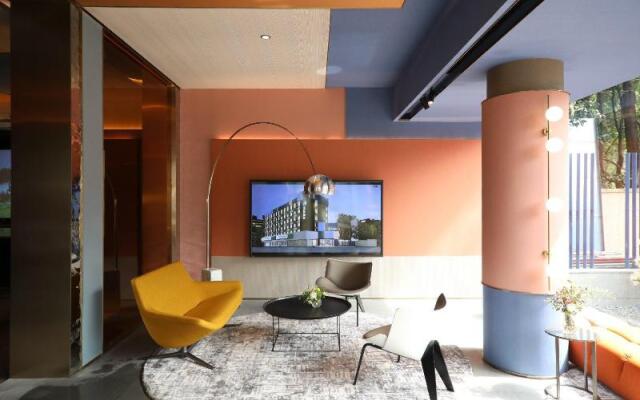 Hanting Hotel Shanghai Xujiahui Caobao Road Metro Station