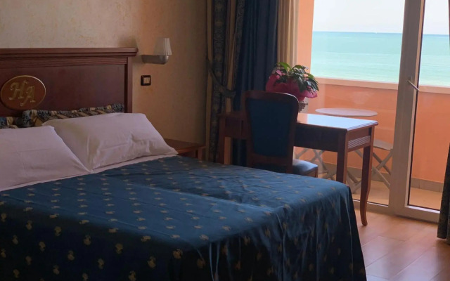 Hotel Alexander Resort