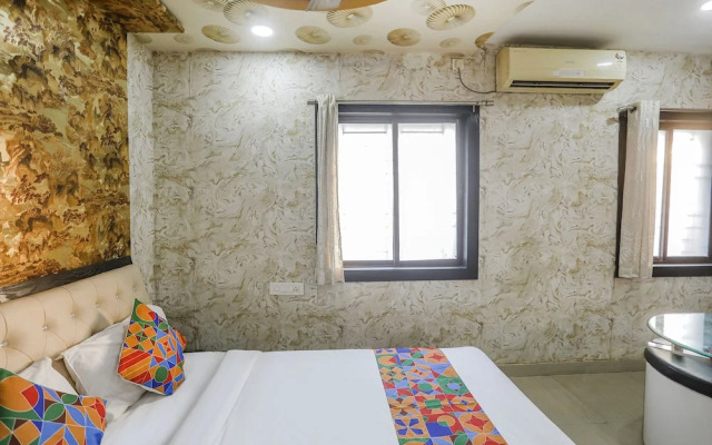 FabHotel Greenland Classic