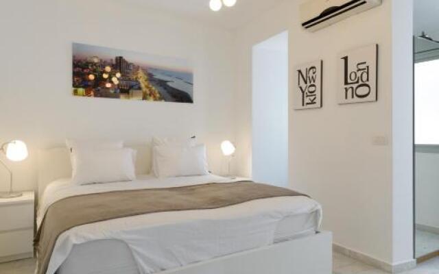 Frishman Apartment