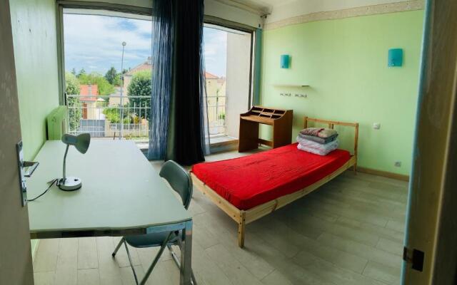 Confortable-House