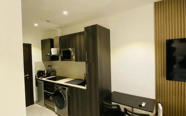 EBS LEGEND ONE BEDROOM DUPLUX embassy