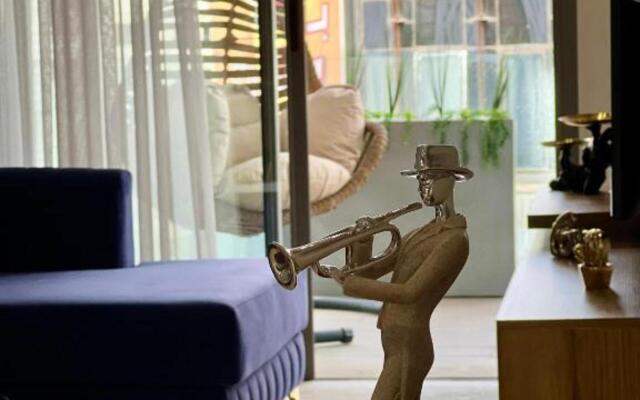 Zen Suites Hotel