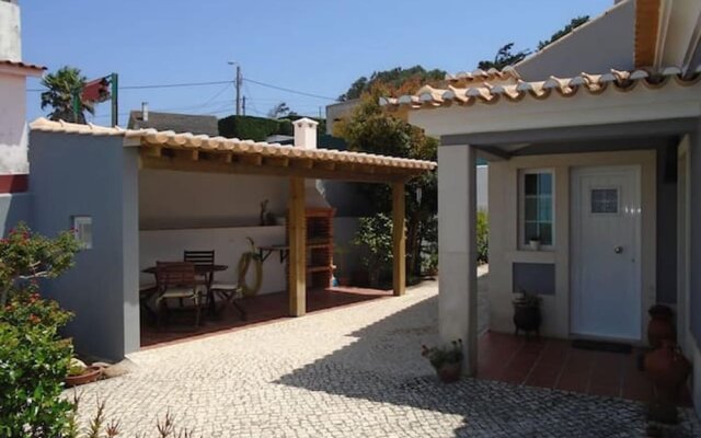 House with 3 Bedrooms in Colares, with Wonderful Sea View, Enclosed Garden And Wifi - 4 Km From the Beach