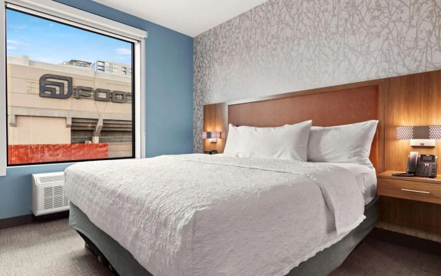 Home2 Suites by Hilton Phoenix Downtown 