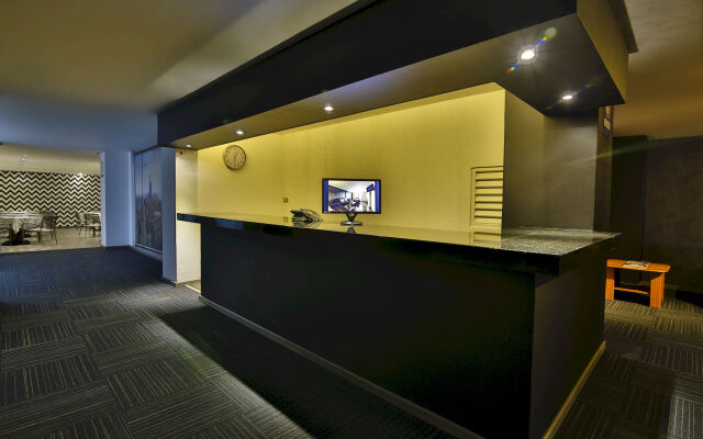 Suites Meson del Cid