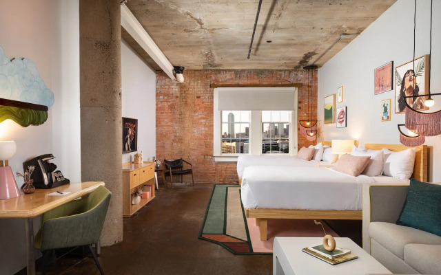 Canvas Hotel Dallas