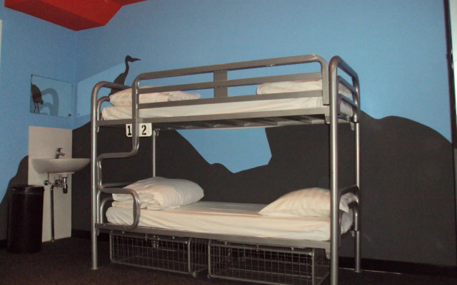 The Flying Pig Uptown Hostel