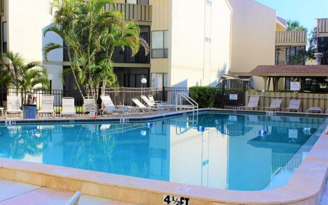 Bay Oaks A Ground Floor