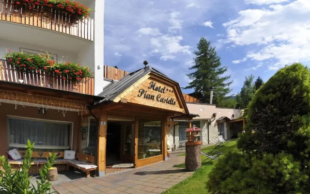 Hotel Pian Castello