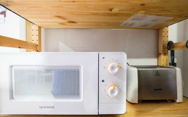 Spacious 2br the Mansion Apartment Near Jiexpo