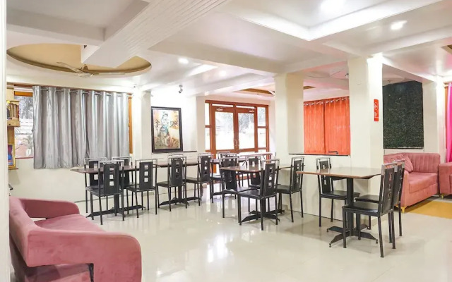 Fabhotel Shree Swami