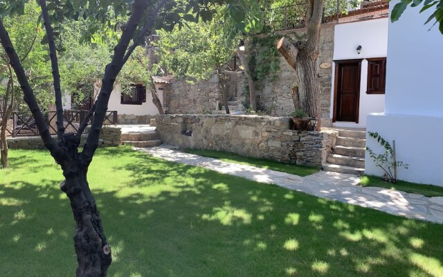 Şi̇ri̇nce Bahçe Hotel