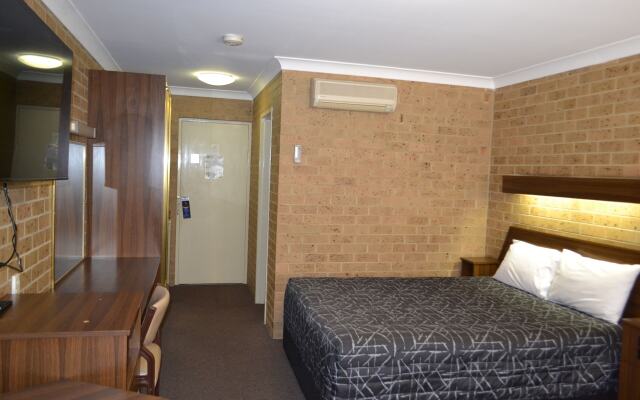 Tamworth Motor Inn & Cabins