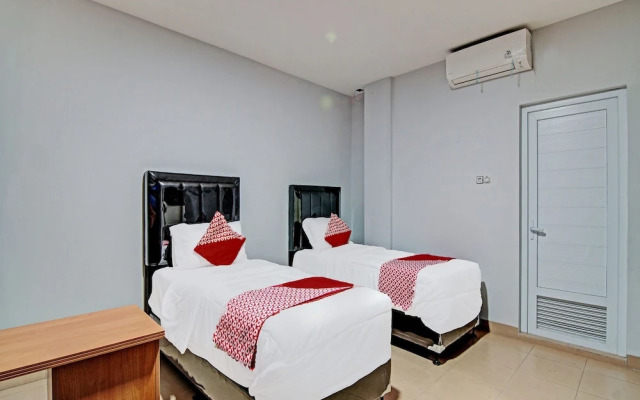 OYO 91951 Almira Homestay Syariah
