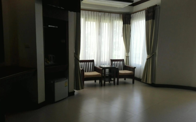 Golden Beach Resort