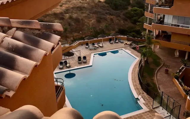 Spacious Fuengirola Apartment With 3 Bedrooms