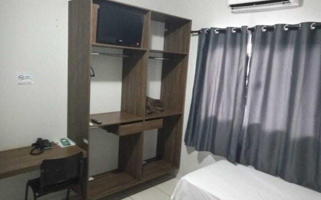 Hotel Tres Americas