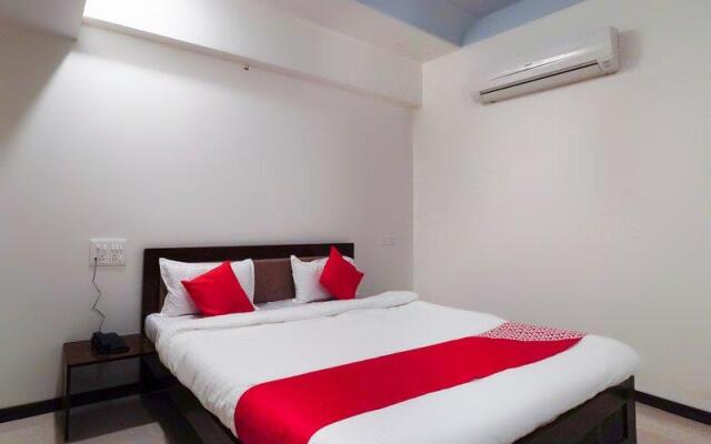 OYO 65166 Hotel Shivam