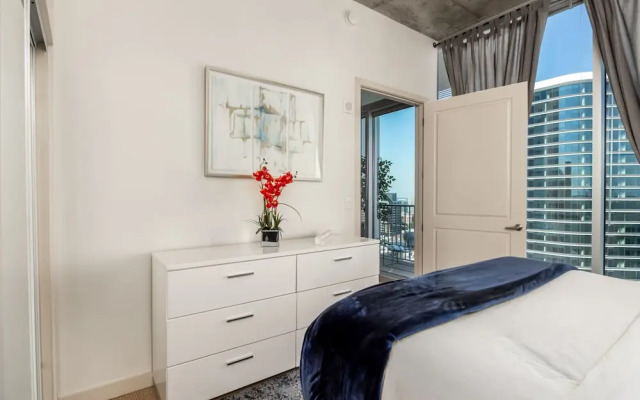 CHIC COLLECTION by NOHOTEL on 6th Street