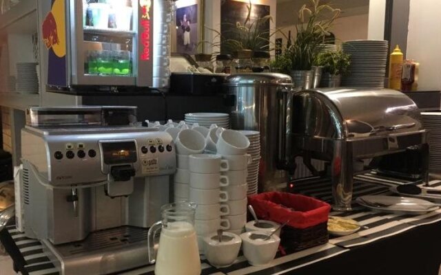 Hostel Chmielna 5 Rooms & Apartments