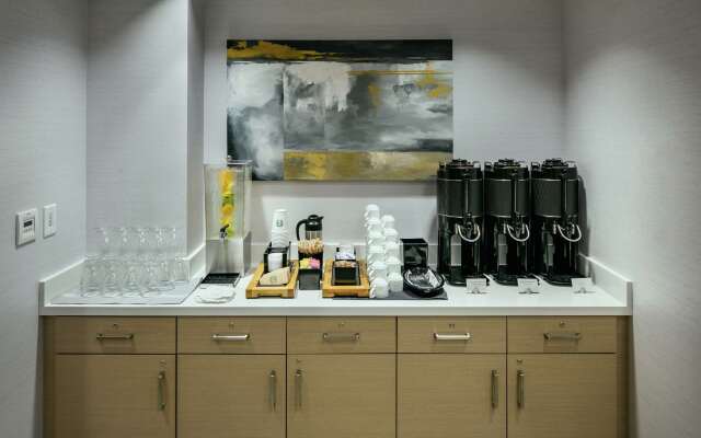 Hilton Garden Inn Seattle Bellevue Downtown, WA