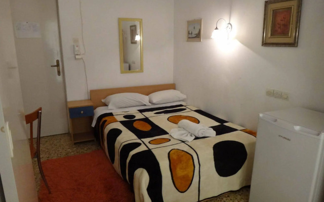 Sofia Rooms
