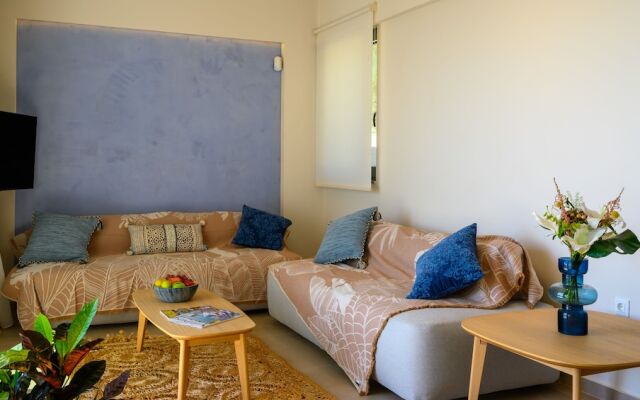 Roots Suites in Crete