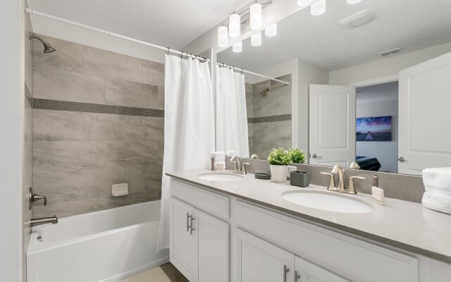 4815LULABY , Kissimmee, US